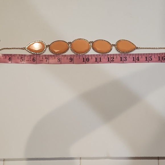 NWT Vintage Cookie Lee Women's Sorbet Peach  Goldtone Jeweled Statement Necklace - Picture 5 of 11